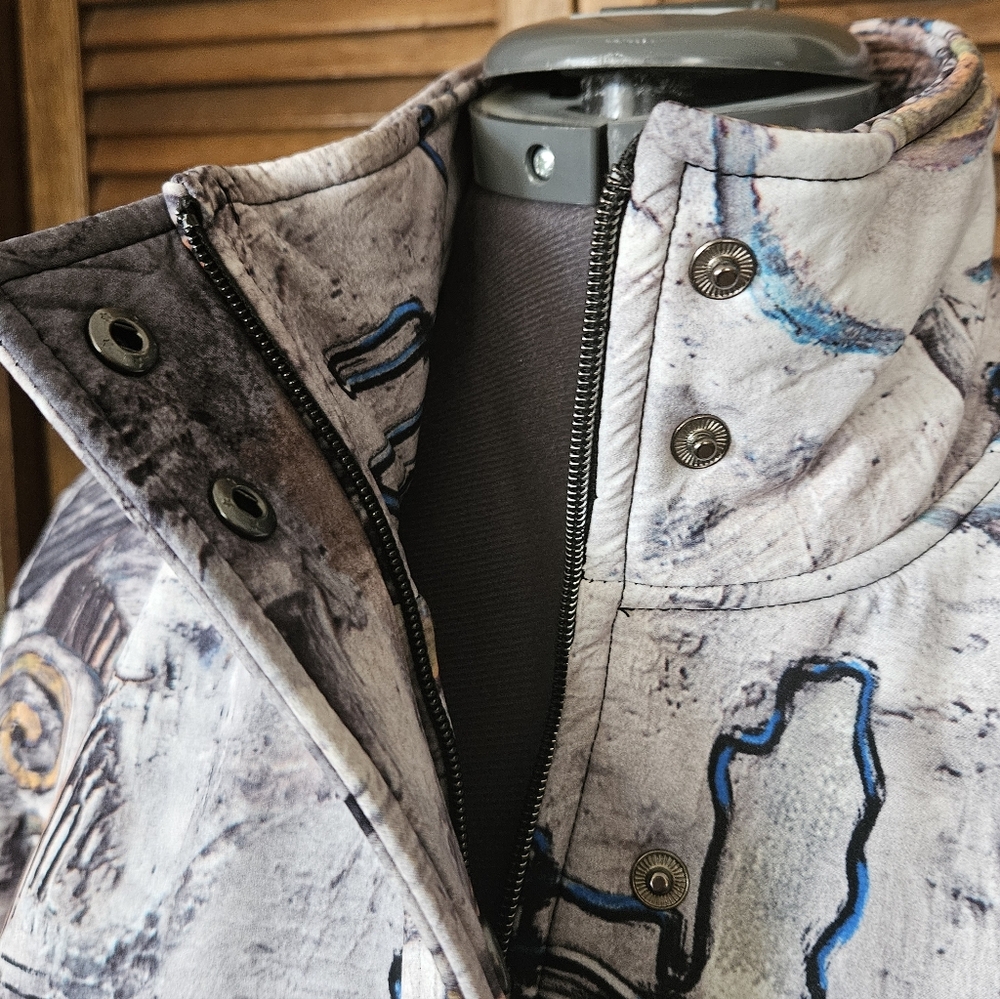 Dolcezza Artistic Patterned Jacket. - Picture 6 of 10
